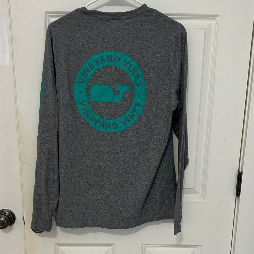 Vineyard Vines Long Sleeve Shirt Size Small Gray & Green Crewneck